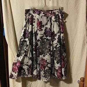 Flared skirt with beaded sequense